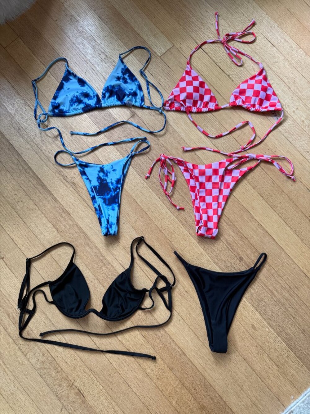 3 Bikini Sets | XS